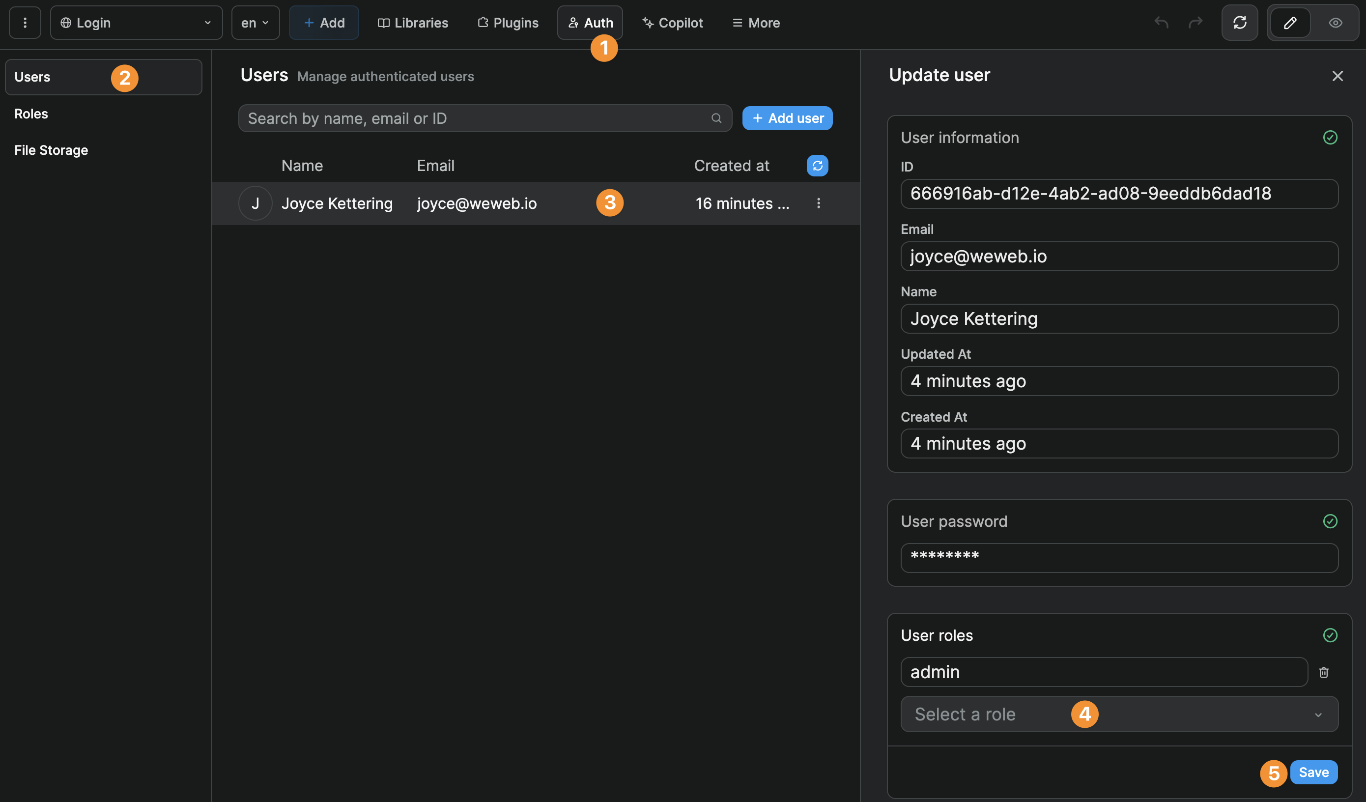 Assign user role to a user in WeWeb
